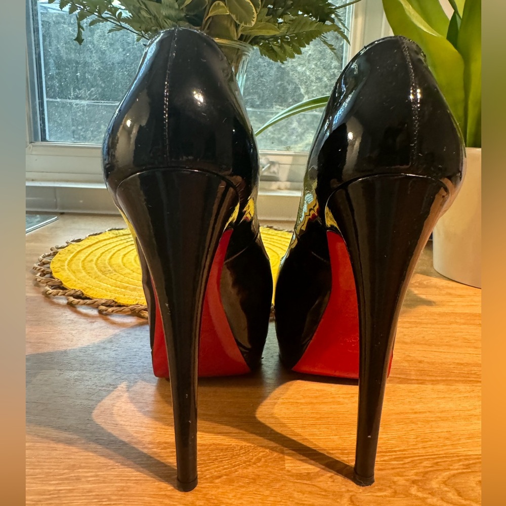 Black Latex Louboutin High Heels 37